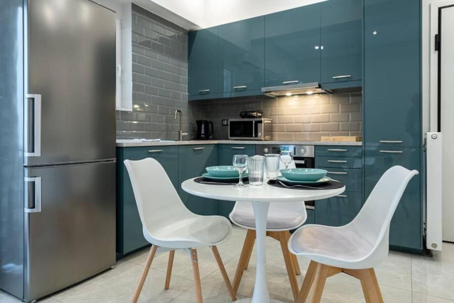 The Mint'S Apartment Iofontos Athene Buitenkant foto